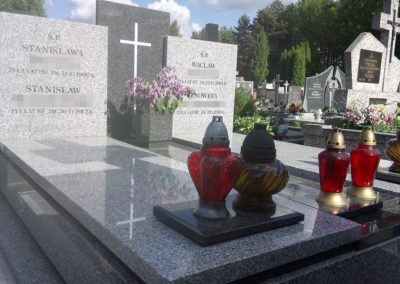 nagrobki białystok gromek
