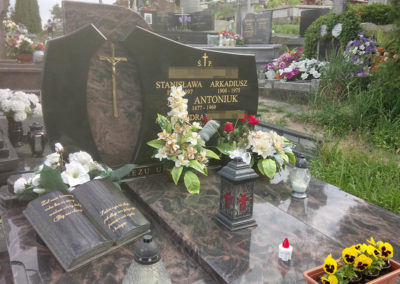 nagrobki białystok gromek